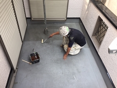 ０２５ベランダプライマー塗布1496261184508.jpg
