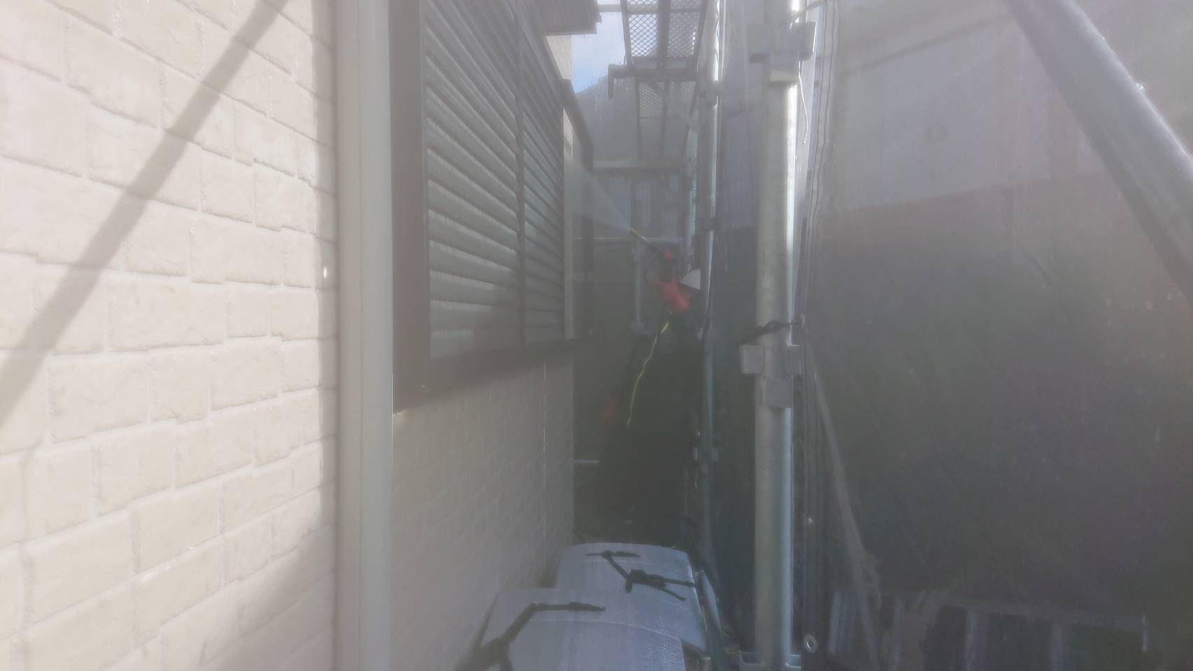 R1 12月7日 生駒市で外壁塗装するなら！平松塗装店にお任せください