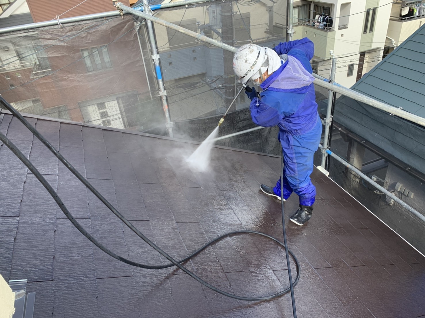 R1 11月21日 木津川市で屋根塗装するなら！平松塗装店にお任せください