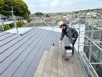 堀内浩一様邸_20230424_20230424_069_屋根_上塗り.jpeg