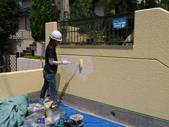 塀補修　シーラー塗布.JPG