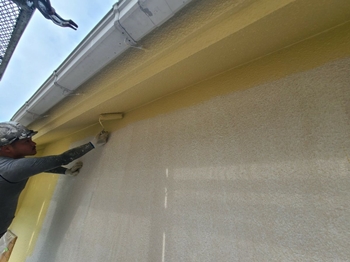 外壁　ハイブリットシリコン一回目 (1).jpg