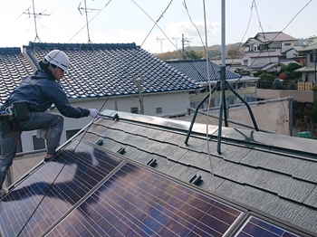 屋根　無機ＵＶコート1回目　Ｈ1 (3).jpeg