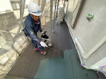 屋根　無機ＵＶコート1回目　Ｈ1 (4).jpeg