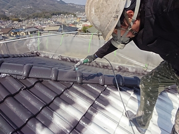 屋根　遮熱シリコン一回目　H (1).jpeg