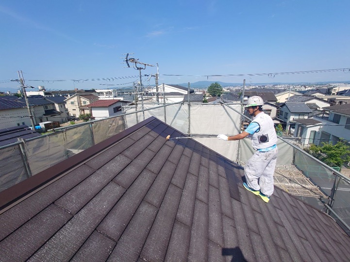榎本淳一様邸_20220725_0064_屋根_シーラー塗布.jpeg