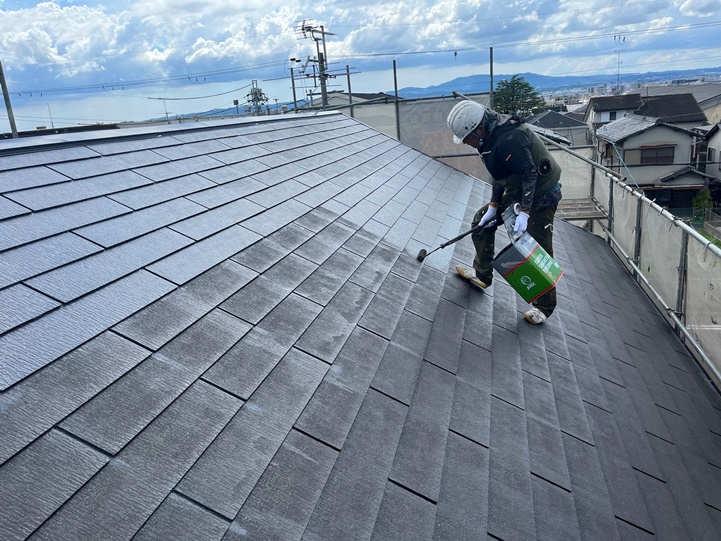 榎本淳一様邸_20220730_0055_屋根_遮熱サーモSi塗布１回目.jpeg