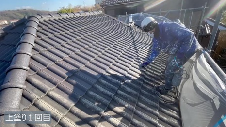 生駒市Y様 - frame at 6m51s 上塗り1回目.jpg