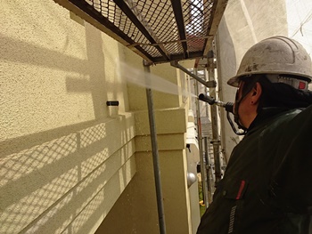 高圧洗浄402 (3).jpeg