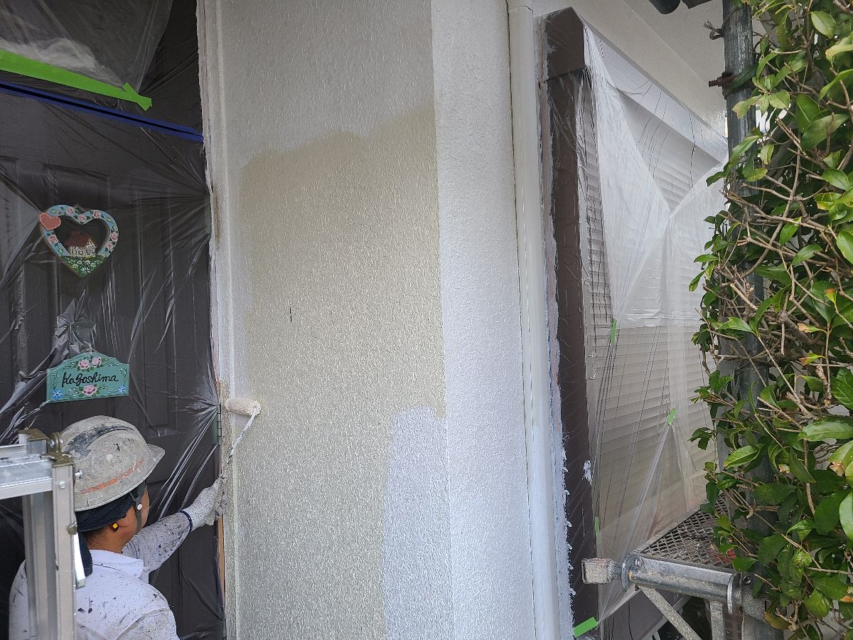 鹿児島章様邸_20221203_0073_外壁_アンダーフィーラー塗布.jpeg
