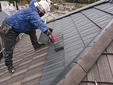 016、屋根フッ素下塗り1576016748280.jpg