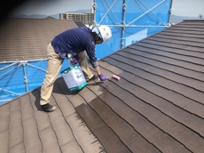 023屋根シーラー塗布.jpg