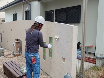 050塀シーラー塗布fsama202007.JPEG