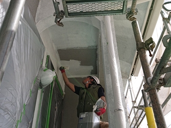 外壁　アンダーフィーラー塗布 (5).JPG