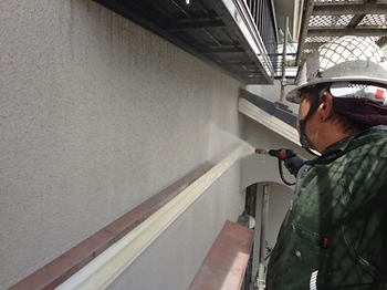 高圧洗浄 (2).JPEG