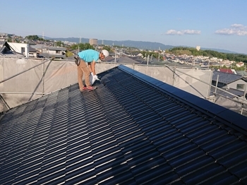 屋根　シリコン2回目.JPG