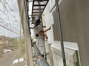 _20230605_20230605_053_外壁_フィラー塗布.jpeg