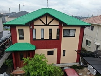 外壁　アステックペイント リファインMF　屋根　日進産業 ガイナで塗り替えさせていただきました。