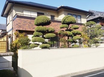 外壁　アステックペイント リファインMF　屋根　JPM フッ素UVコートで塗り替えさせていただきました。