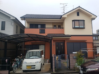 日本ペイント パーフェクトトップで塗り替えさせていただきました。